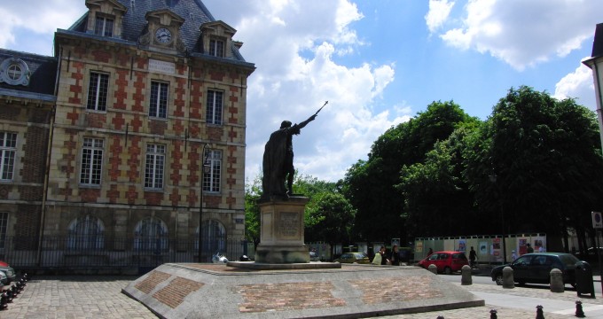 Charenton-le-pont_place_dussault